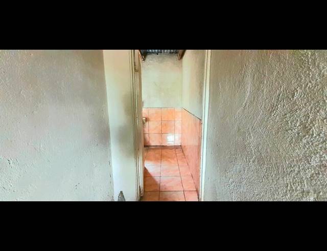 3 BEDROOM HOUSE FOR SALE IN SESHEGO E